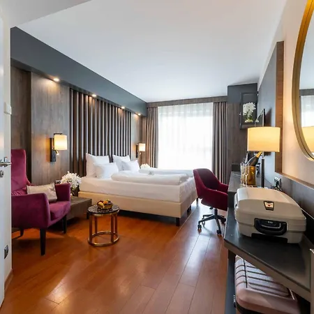 Plaza Premium