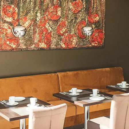 Hotell Plaza Premium Karlsruhe