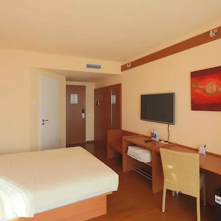 Plaza Premium