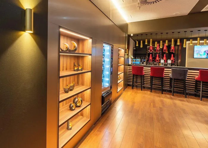 Plaza Premium 4* Karlsruhe